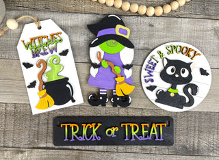 Gnome Witch Interchangeable Wagon/ Shelf Sitter Insert