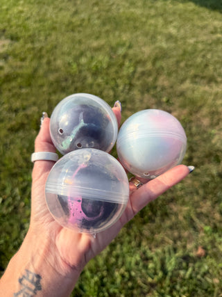 Cracking Ball Squishy