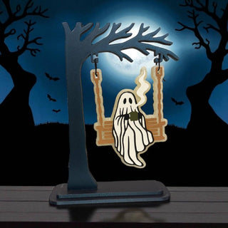 Swinging Ghost Tree Stand