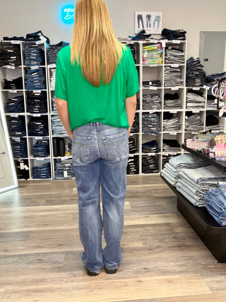 Judy Blue Mid Rise 90s Straight Jean