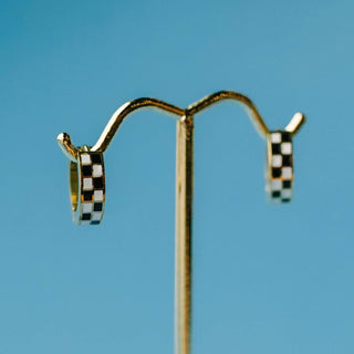 Black/White Checkered Huggies