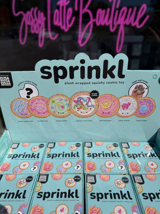 Super Duper Sugar Squisher Plush - Mystery Sprinkl Cookies