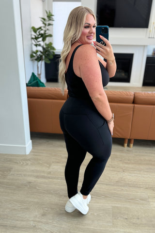 Somewhere to Start Leggings in Black