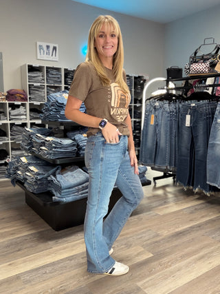 Judy Blue Daisy High Waist Tummy Control Bootcut Denim in Indigo