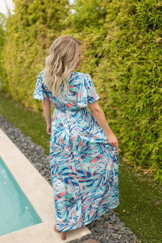 Millie Maxi Dress - Abstract Aqua Breeze