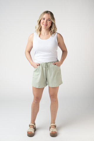 Candice Crinkle Shorts - Light Green