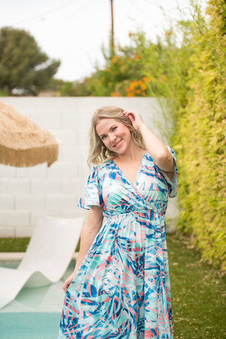 Millie Maxi Dress - Abstract Aqua Breeze