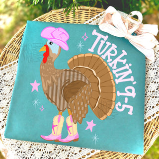 Turkin’ 9-5 Graphic Tee