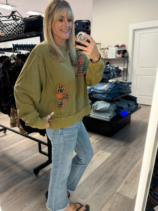 Leopard Floral Appliqué Oversized Sweatshirt