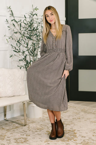 Fairytale Plot Plaid Midi Dress