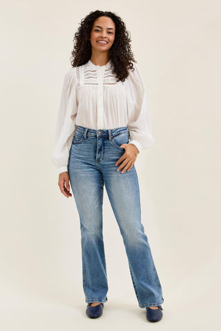 Judy Blue Daisy High Waist Tummy Control Bootcut Denim in Indigo