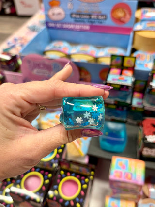 Snowflake Cube Squishy