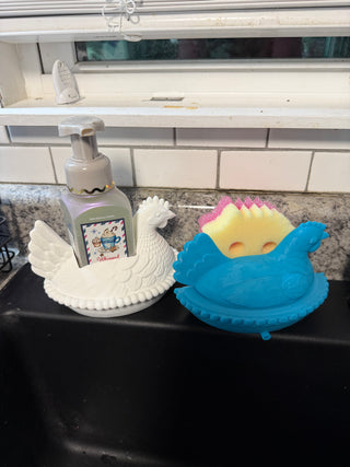 Nesting Hen 3D Printed Scrub Mama Holder