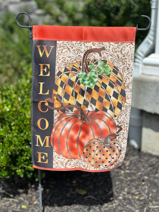 Welcome 3 Pumpkins Fall Garden Flag