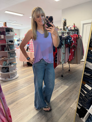 Vera V Neck Tank - Lavender