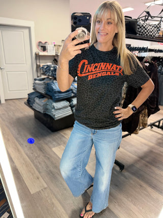 Retro Cincy Graphic Tee