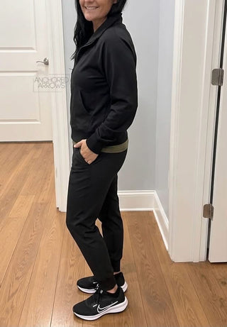 Pre-Order Everyday Ease 1/4 Zip Jacket