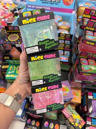 Glitter Cube Squishy