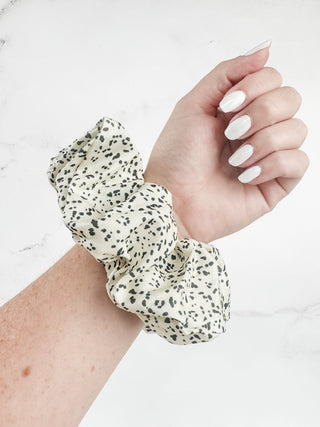 Dashed Duo Scrunchie