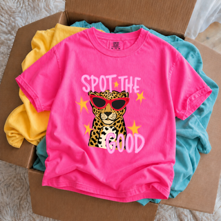 Spot The Good Graphic Tee - Leopard