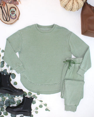 Vintage Wash Pullover - Olive