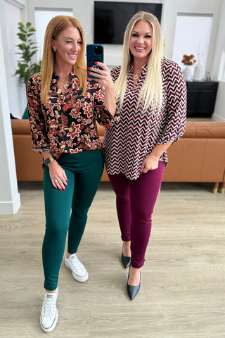 Magic Skinny 28" Pants in Hunter Green