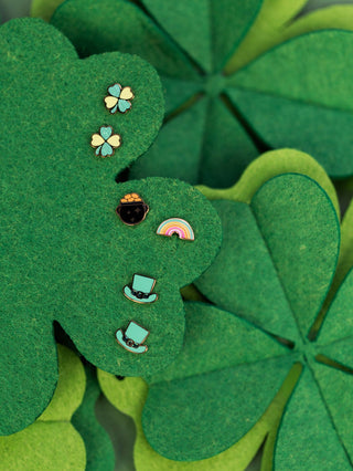 Leprechaun Hat Flat Back Earrings