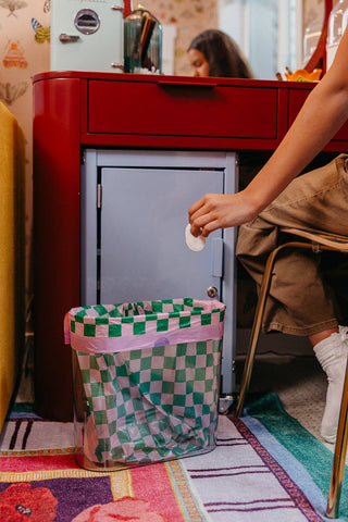 Trash Liners: Checkmate / Small 4 Gallon