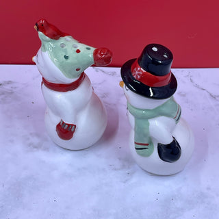 Merry Mistletoe Salt & Pepper Shakers
