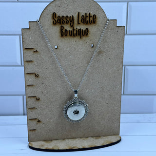 Dainty Daisy 20" Chain