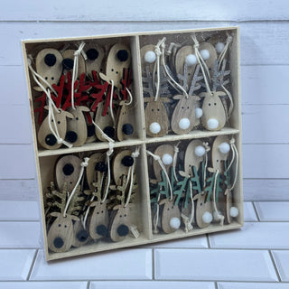 Deer Head Boxed Ornament Set