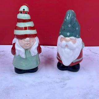 Merry Mistletoe Salt & Pepper Shakers