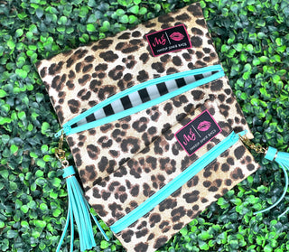 Savannah (Mint Zipper) Makeup Junkie Bag