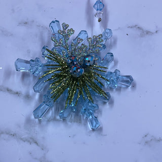 Teeny Mistletoe Snowflakes - Red and Blue